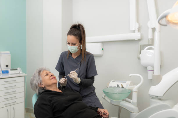 Best Dentist Open Late Near Me  in Toledo, IL